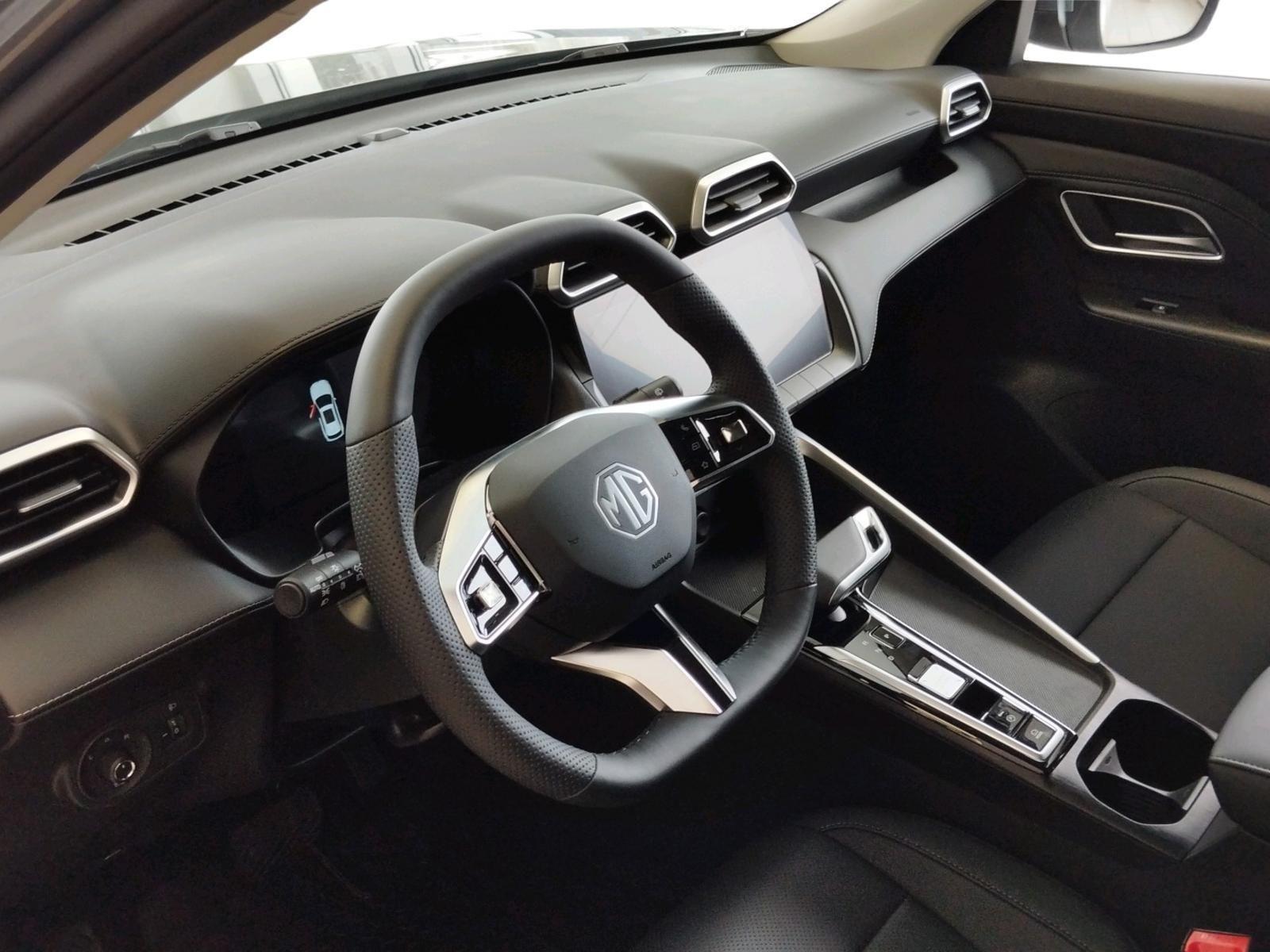 MG ZS