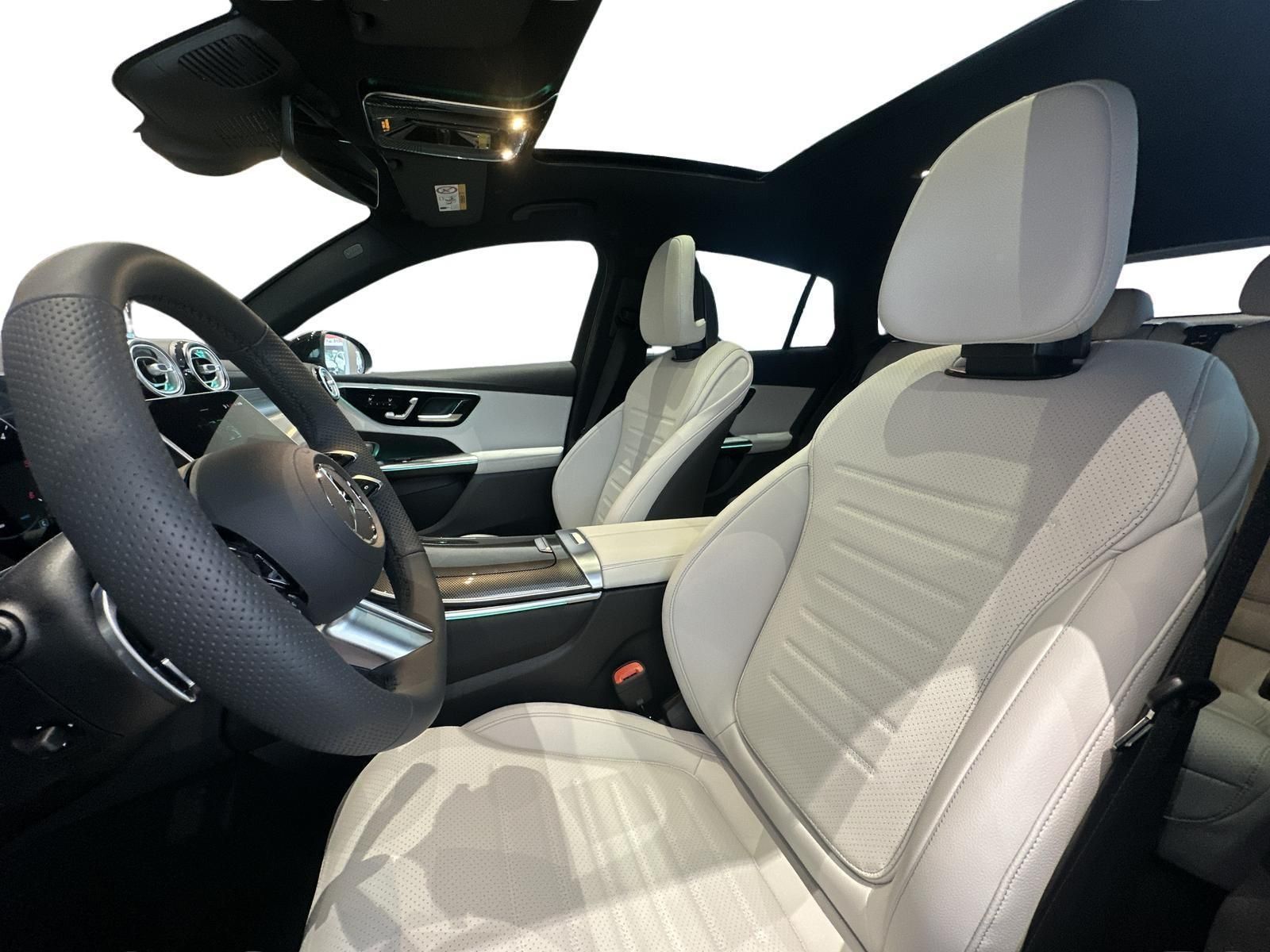 MERCEDES-BENZ GLC 220