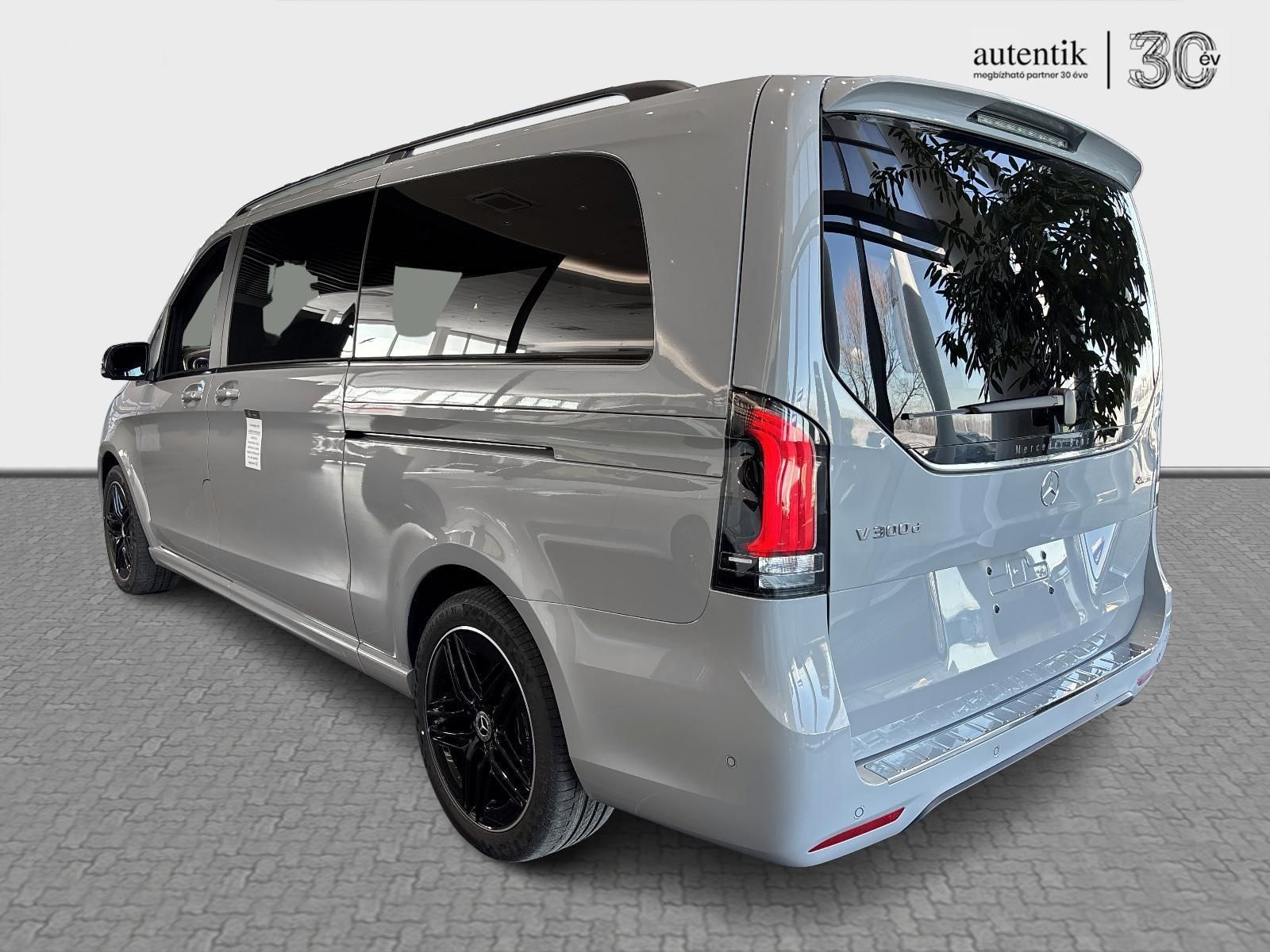 MERCEDES-BENZ V-OSZTÁLY