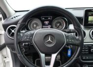MERCEDES-BENZ GLA 220