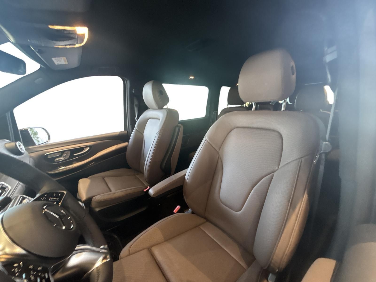 MERCEDES-BENZ V-OSZTÁLY