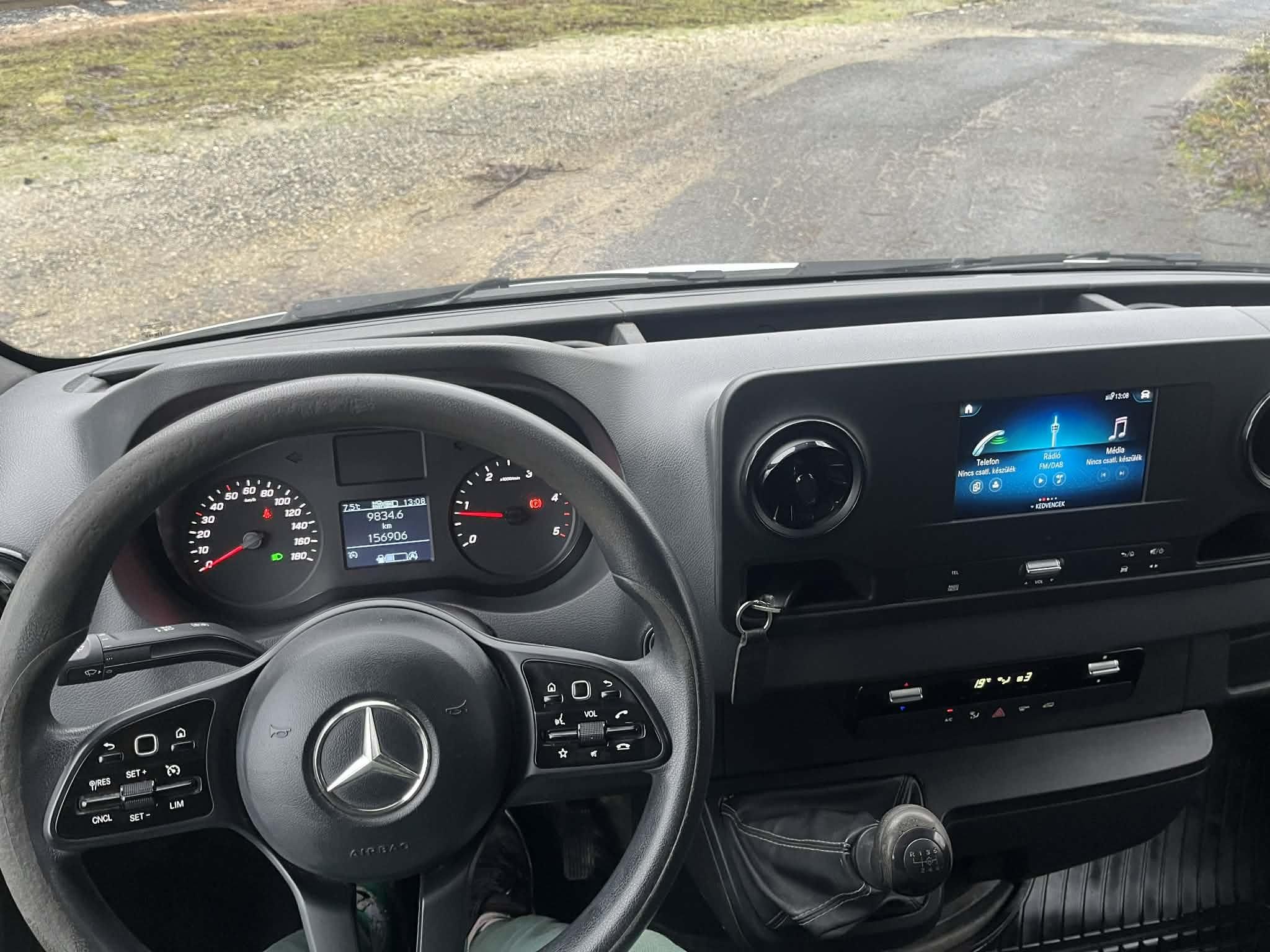 MERCEDES-BENZ SPRINTER