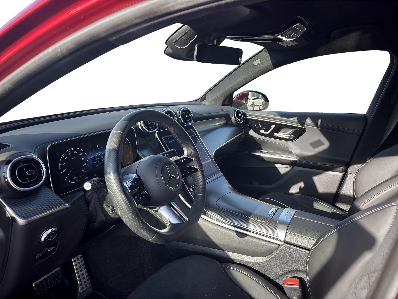 MERCEDES-BENZ GLC 220