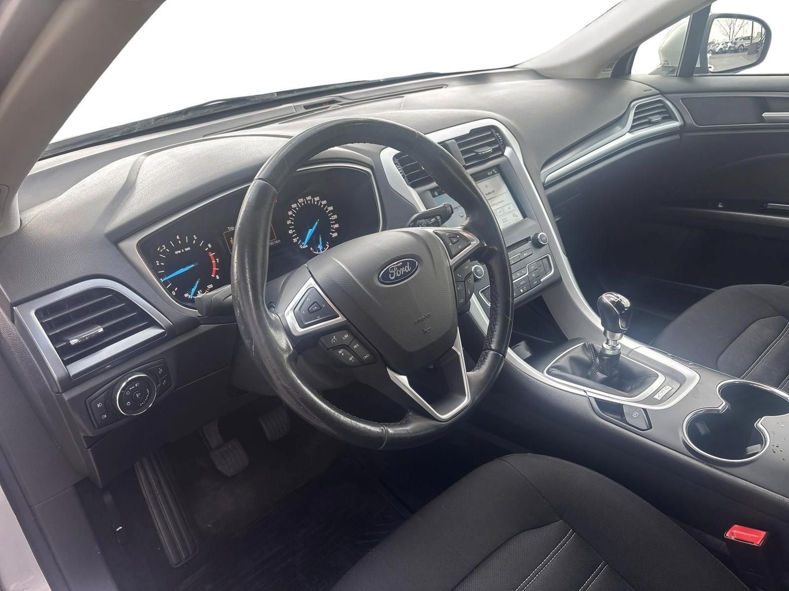 FORD MONDEO