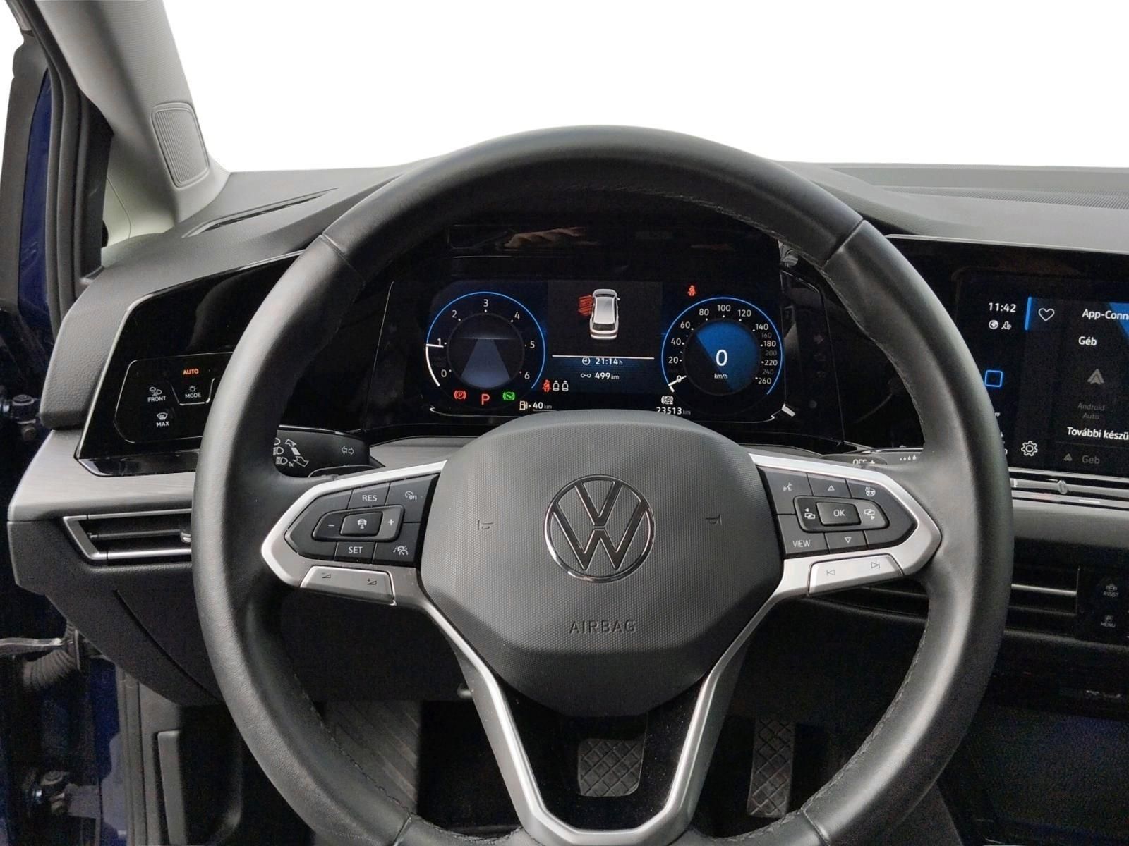 VOLKSWAGEN GOLF VIII