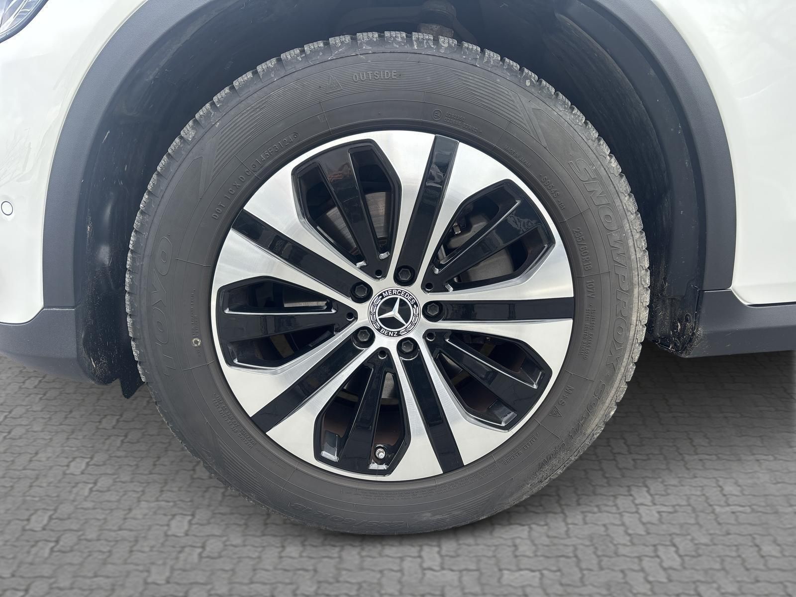 MERCEDES-BENZ GLC 200