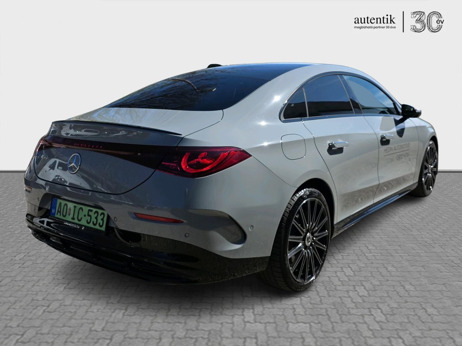MERCEDES-BENZ CLA 250