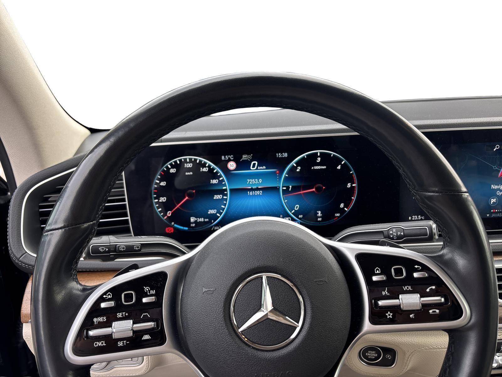 MERCEDES-BENZ GLE 400