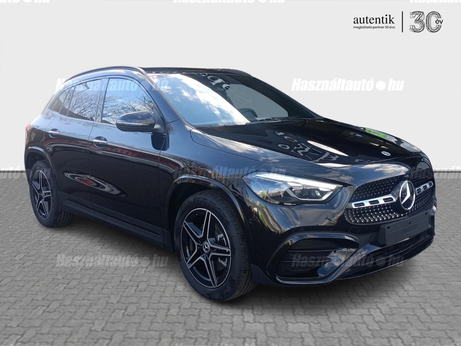 MERCEDES-BENZ GLA-OSZTÁLY