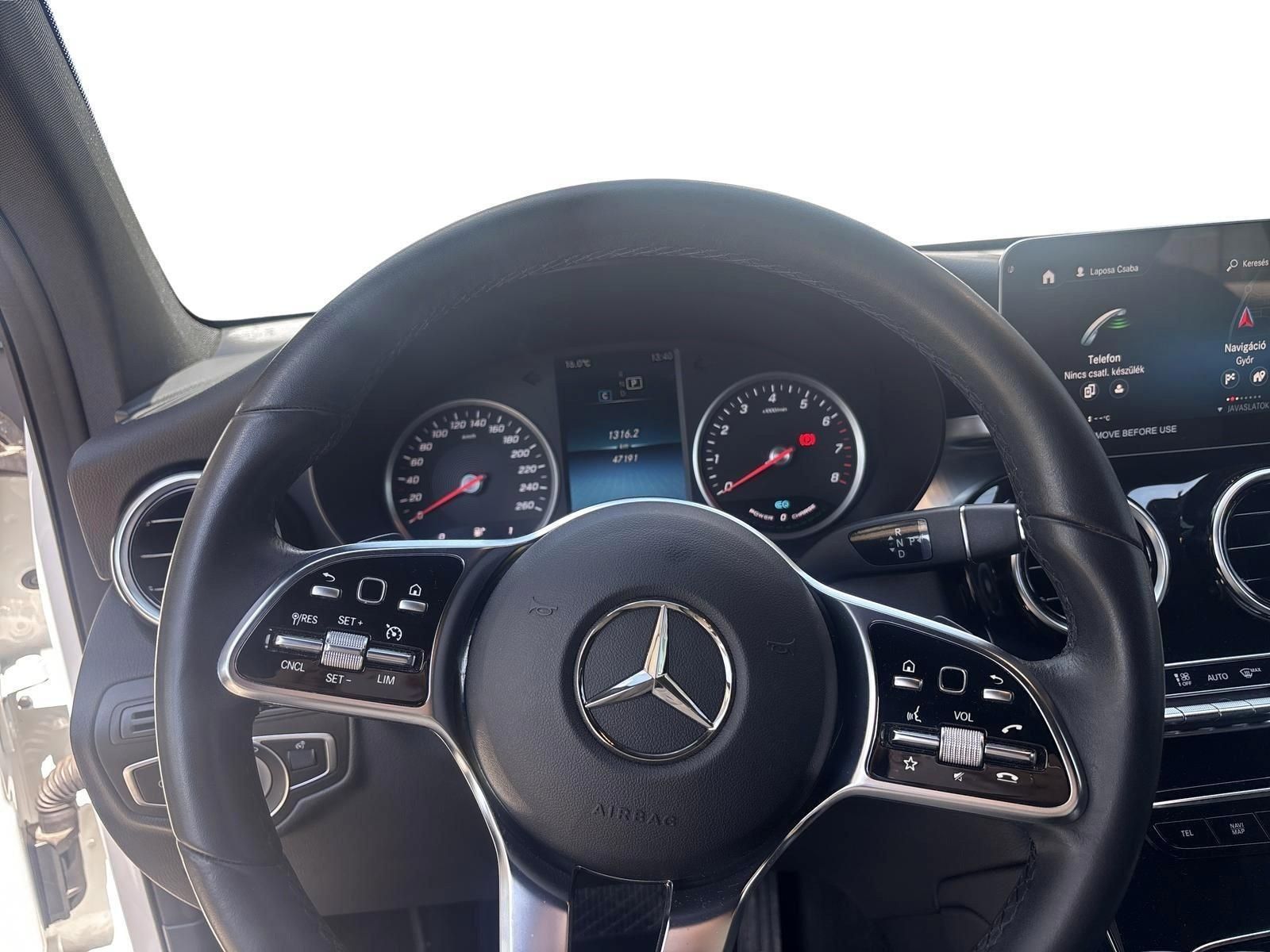MERCEDES-BENZ GLC 200