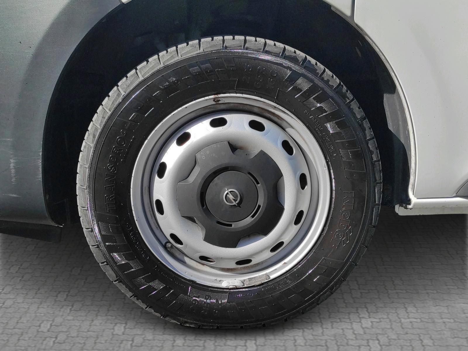 OPEL VIVARO