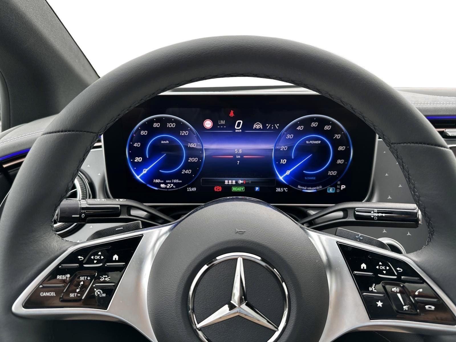 MERCEDES-BENZ EQE