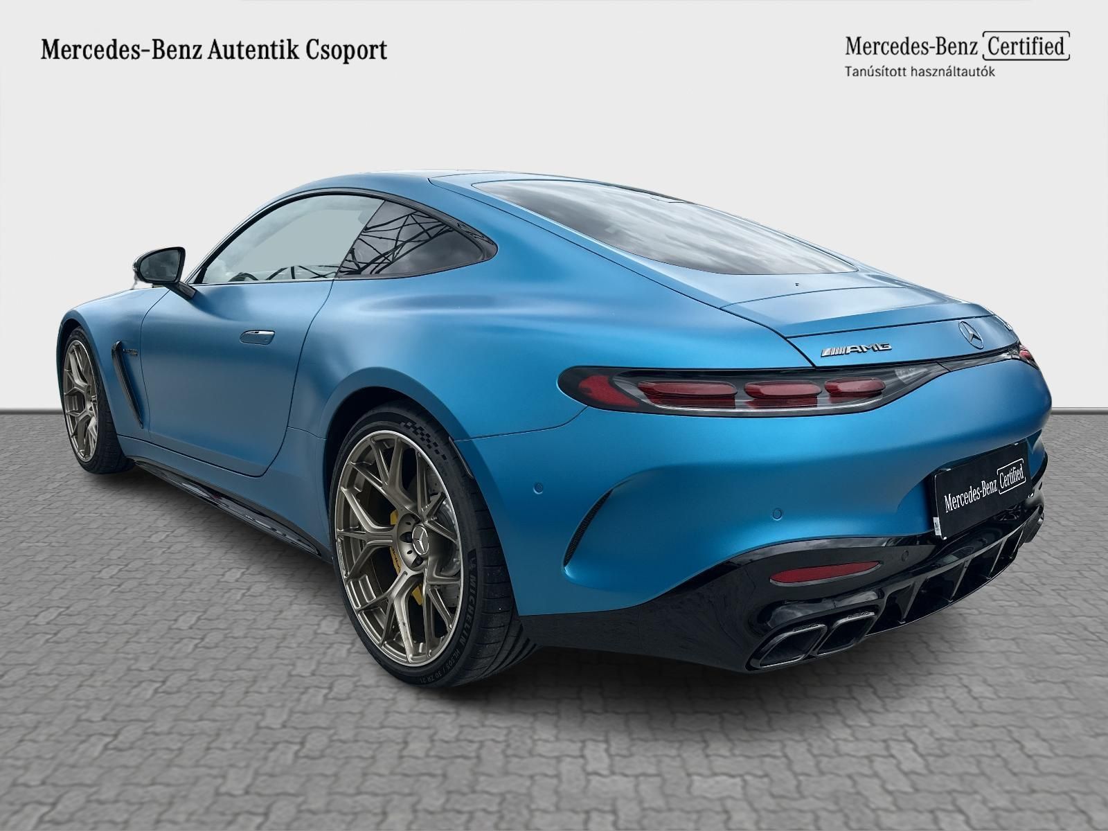 MERCEDES-AMG GT