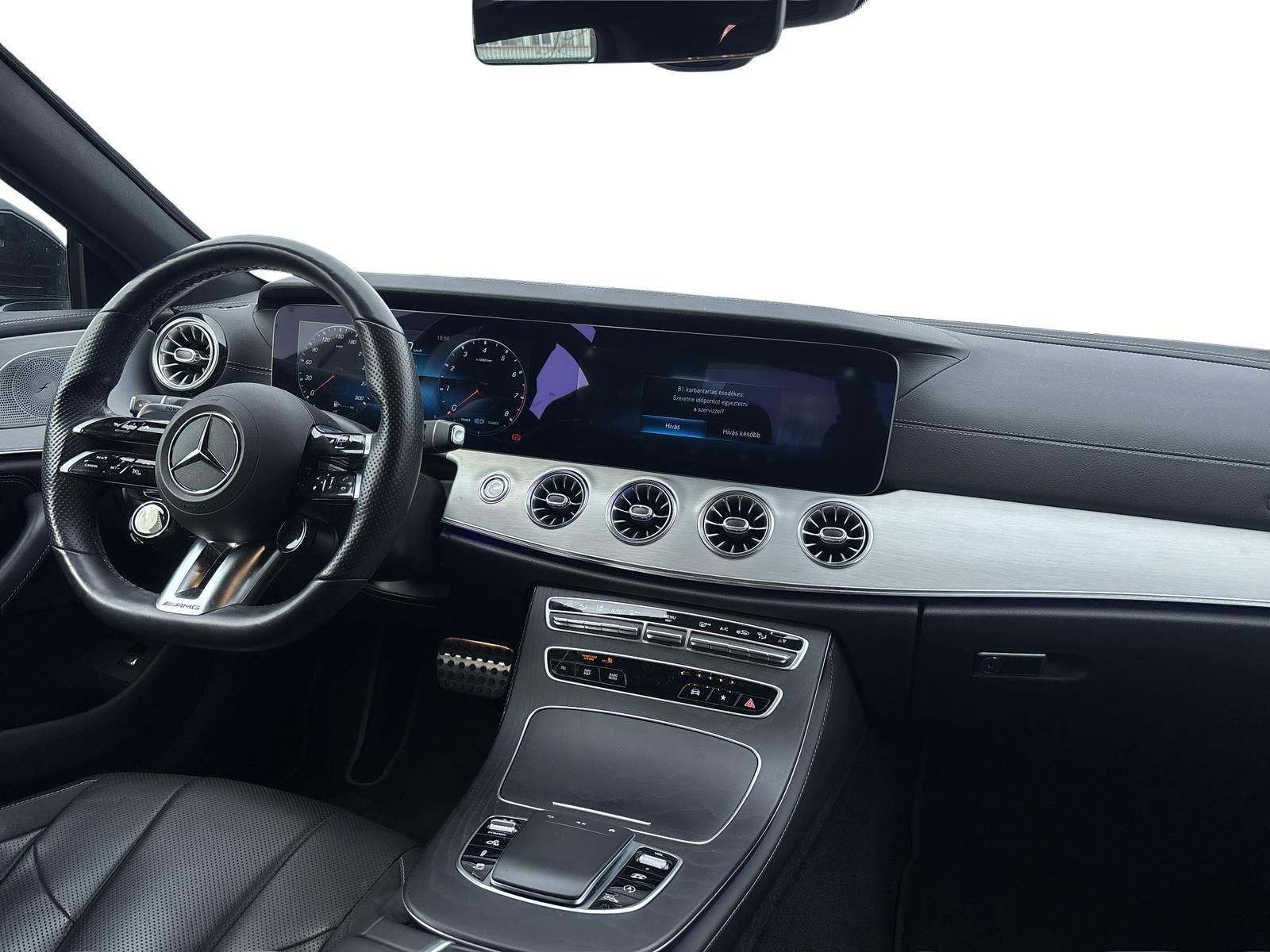 MERCEDES-AMG CLS