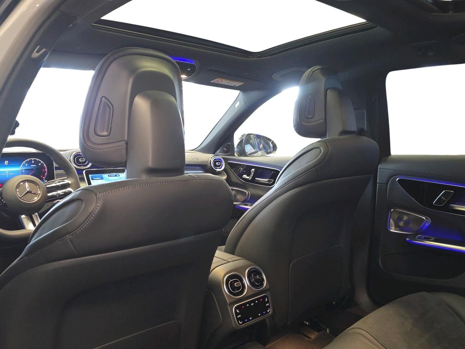 MERCEDES-BENZ C 220