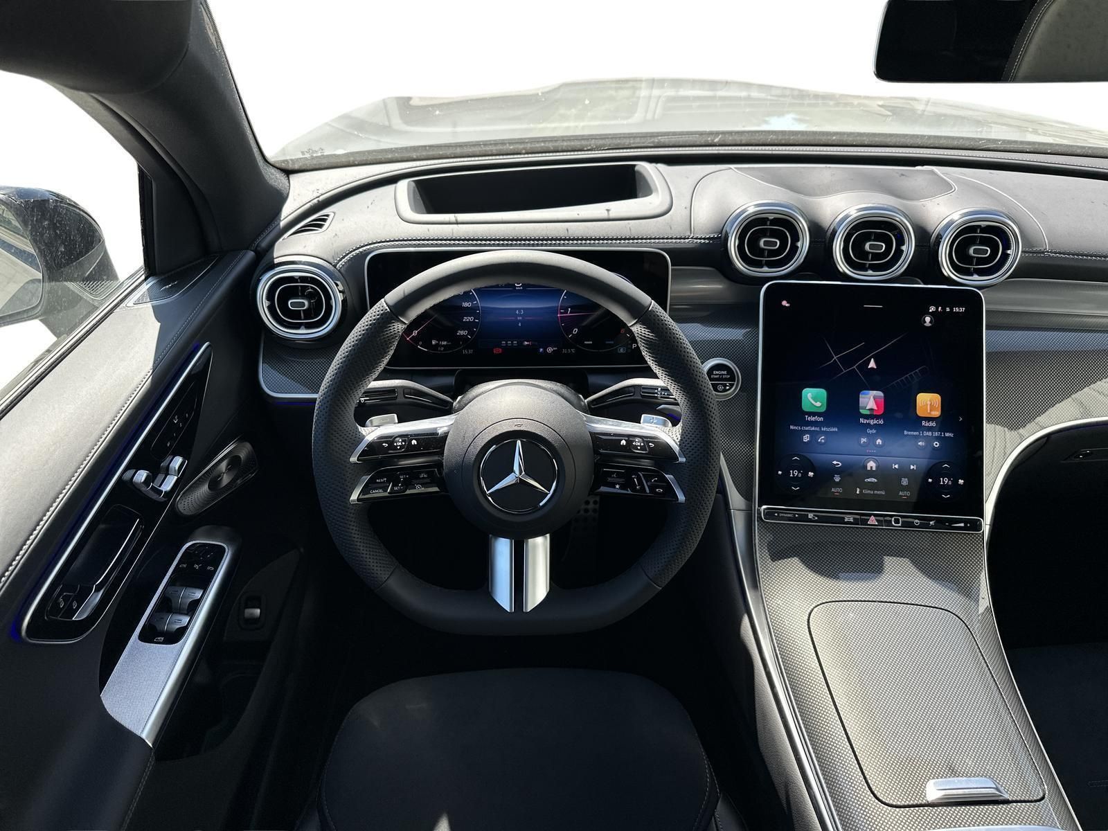 MERCEDES-BENZ GLC 220