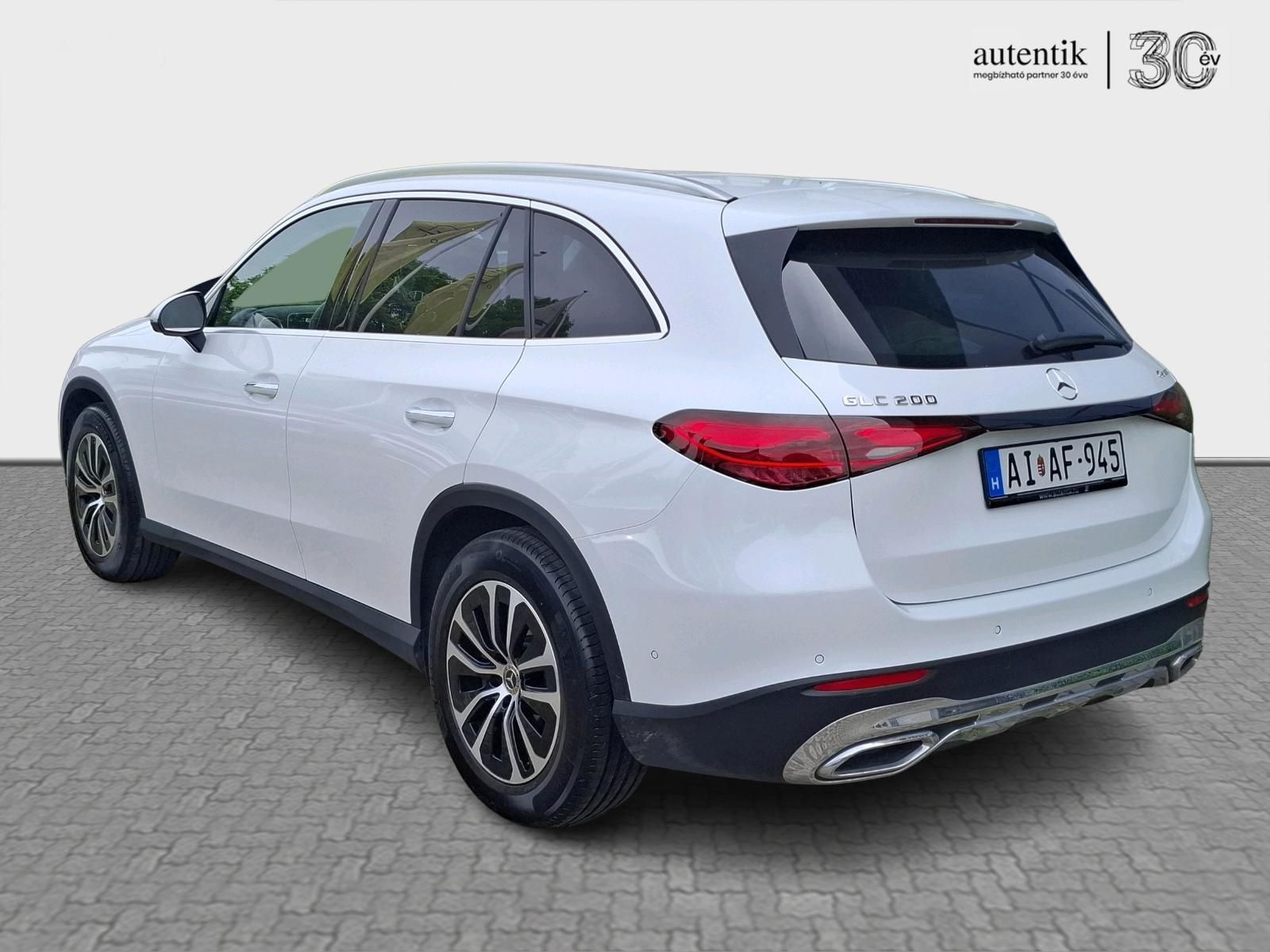 MERCEDES-BENZ GLC 200
