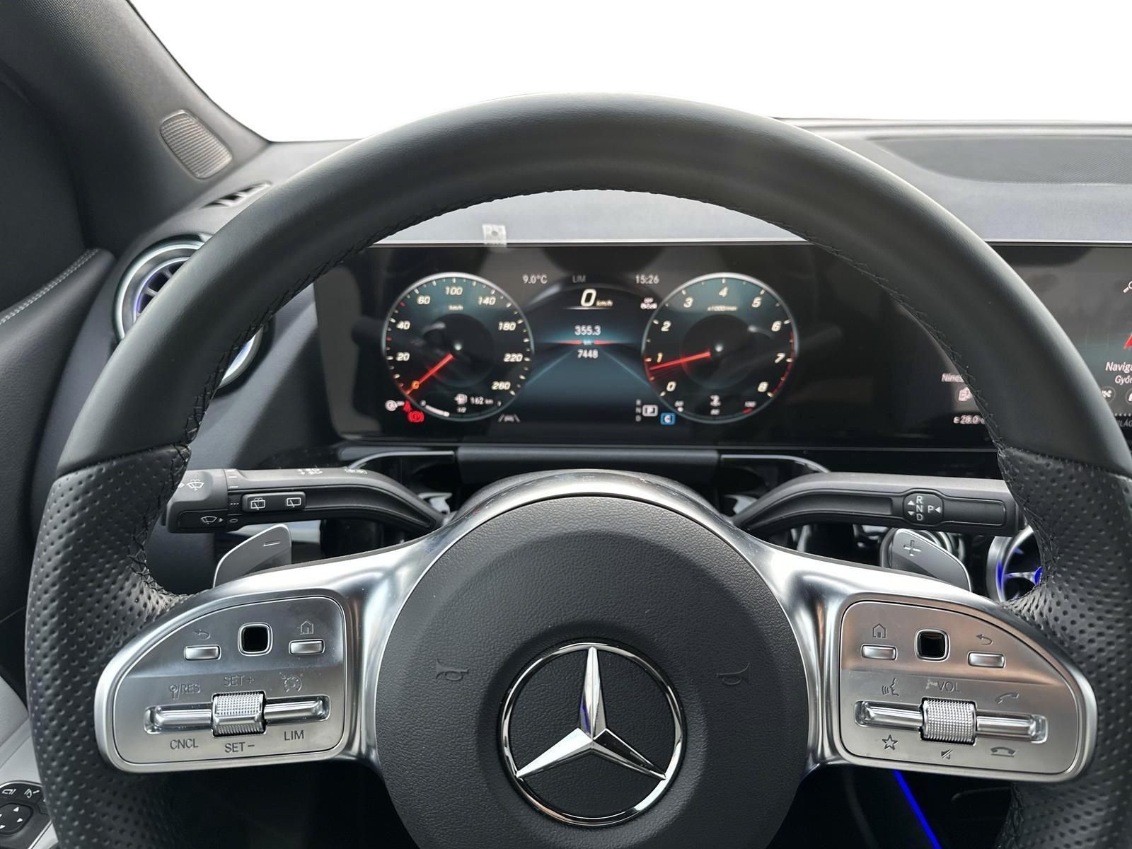 MERCEDES-BENZ B 250