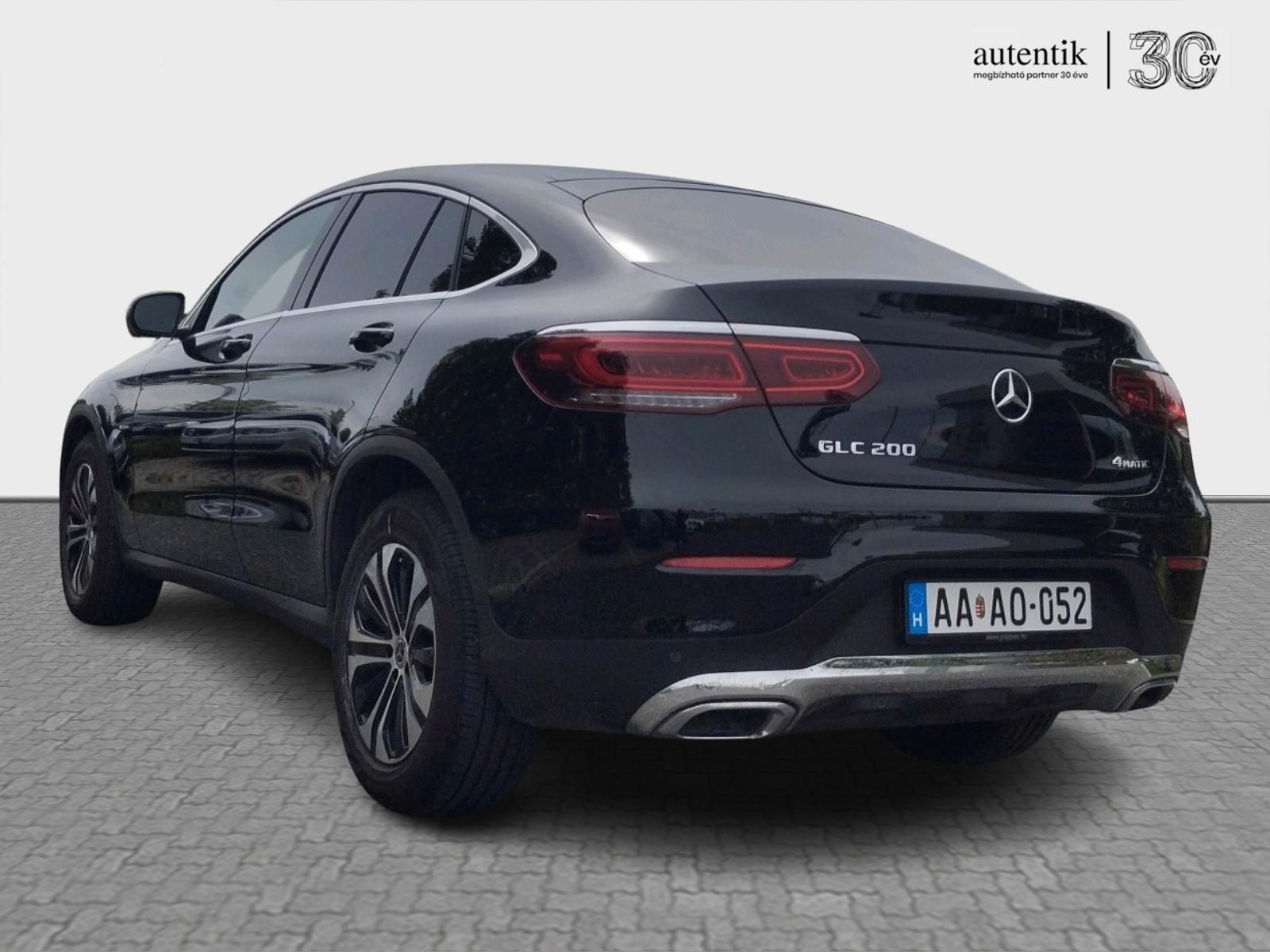 MERCEDES-BENZ GLC 200