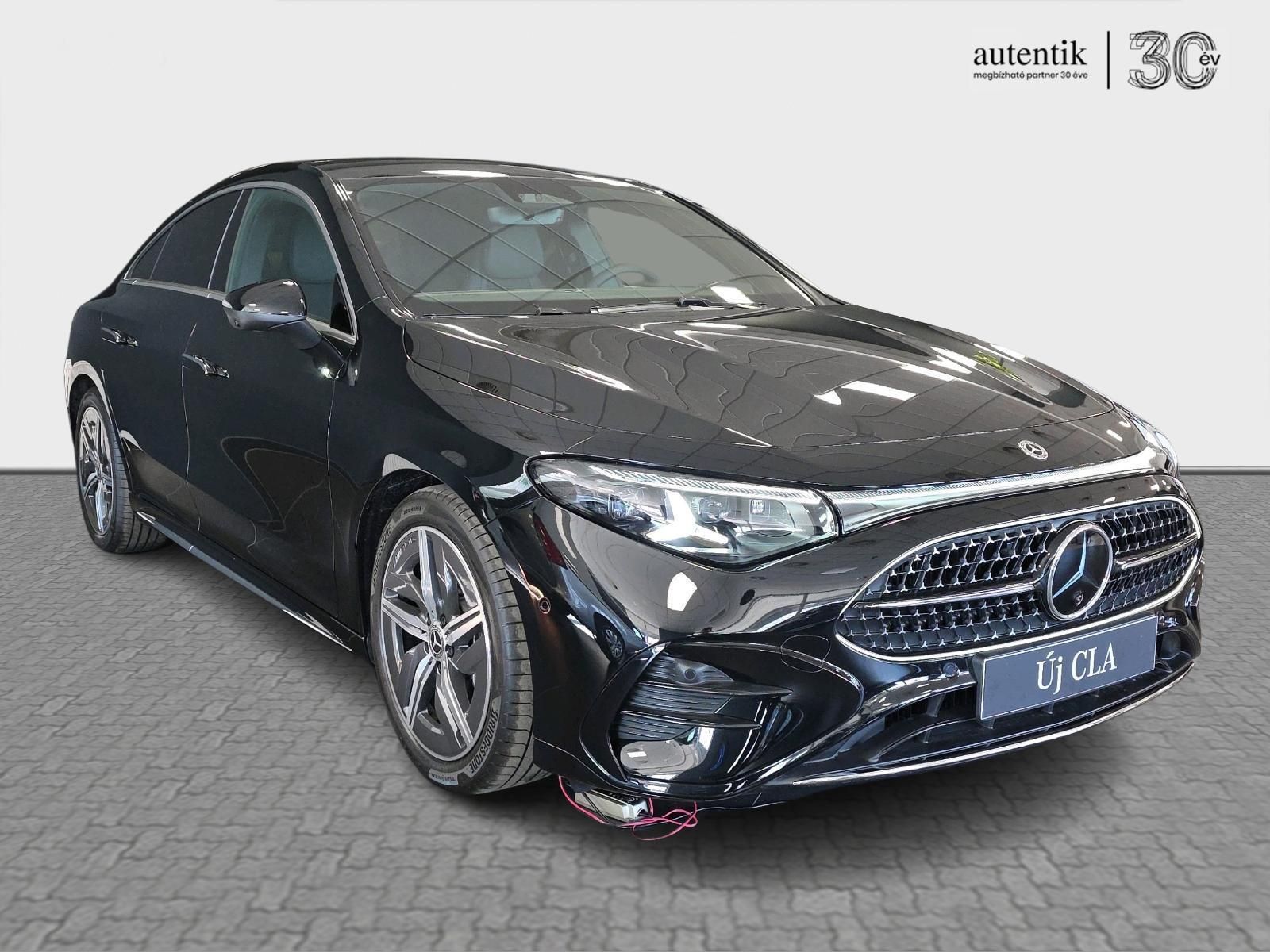 MERCEDES-BENZ CLA 180