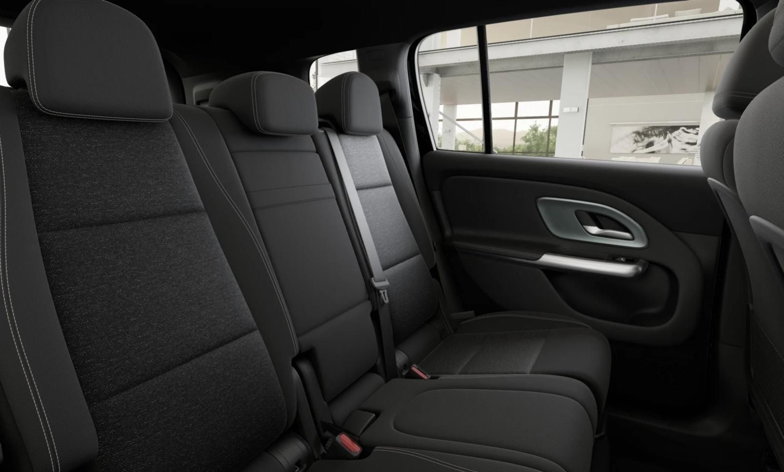 MERCEDES-BENZ GLB 250