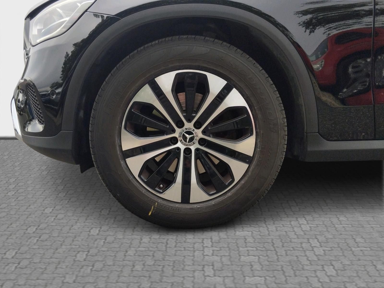 MERCEDES-BENZ GLC 200