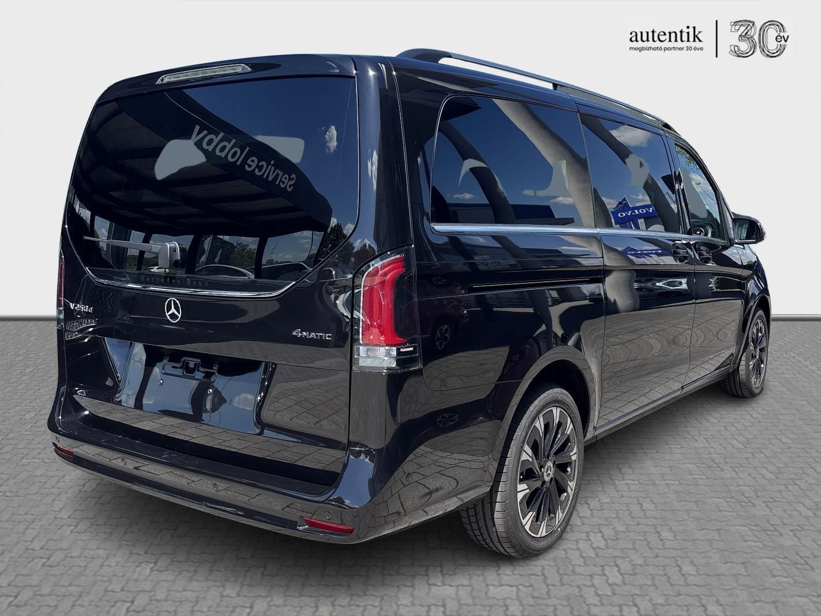 MERCEDES-BENZ V-OSZTÁLY