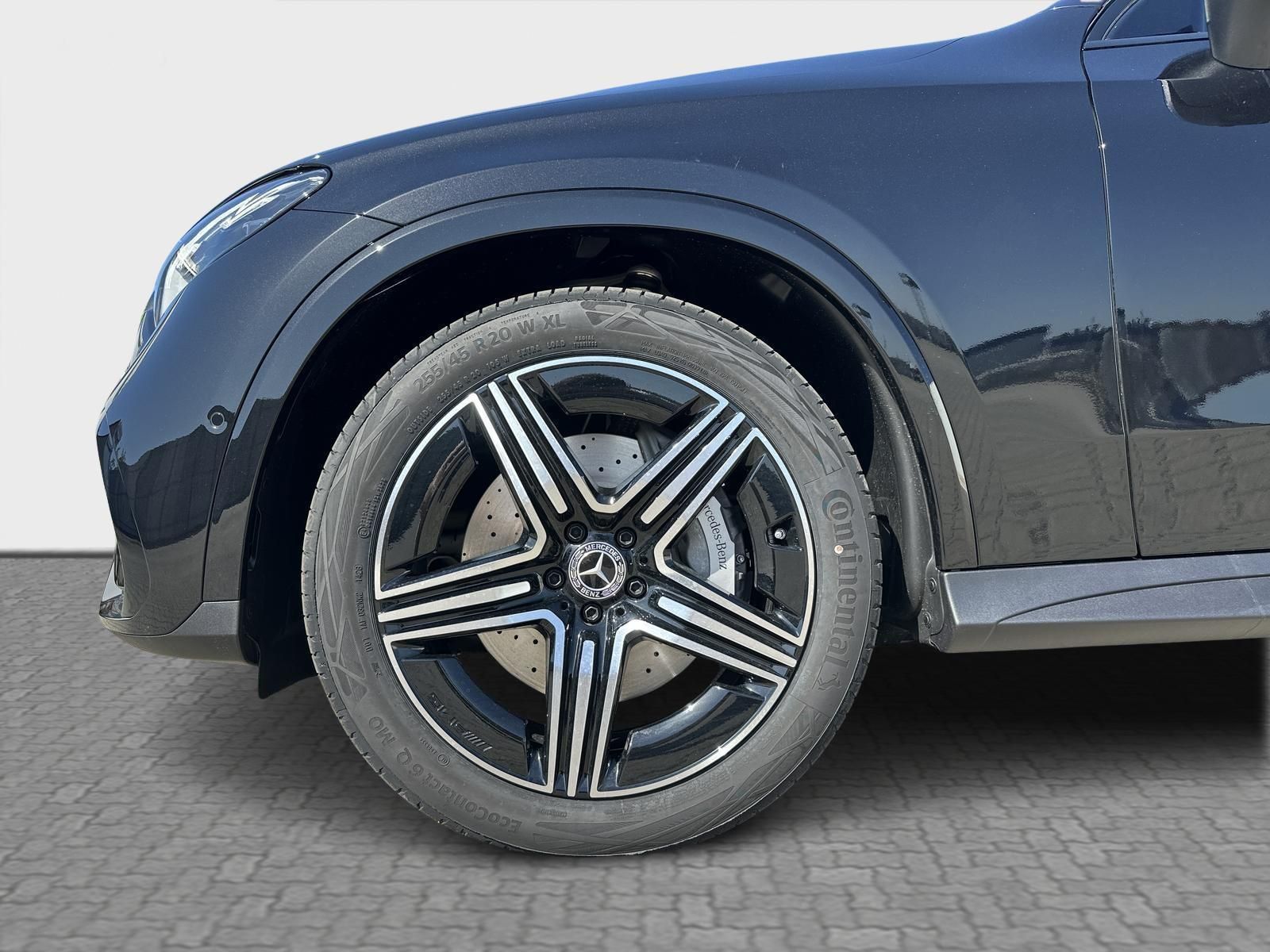 MERCEDES-BENZ GLC 200