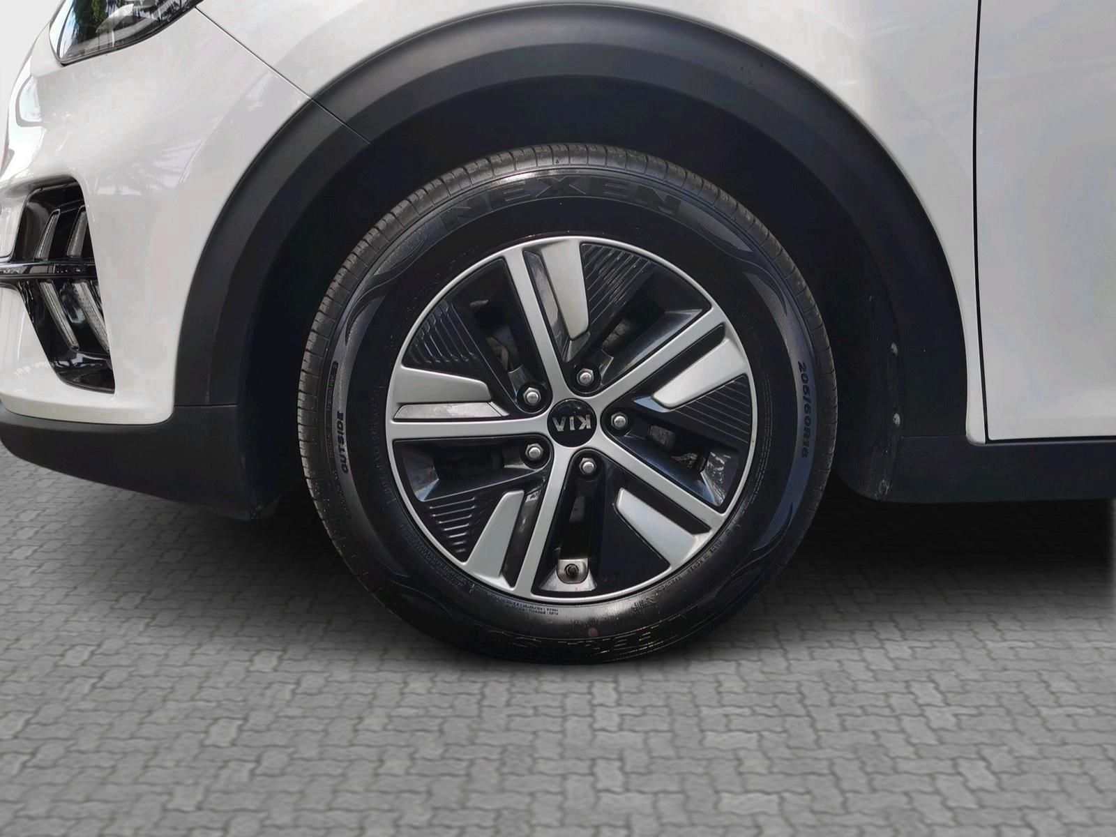 KIA NIRO