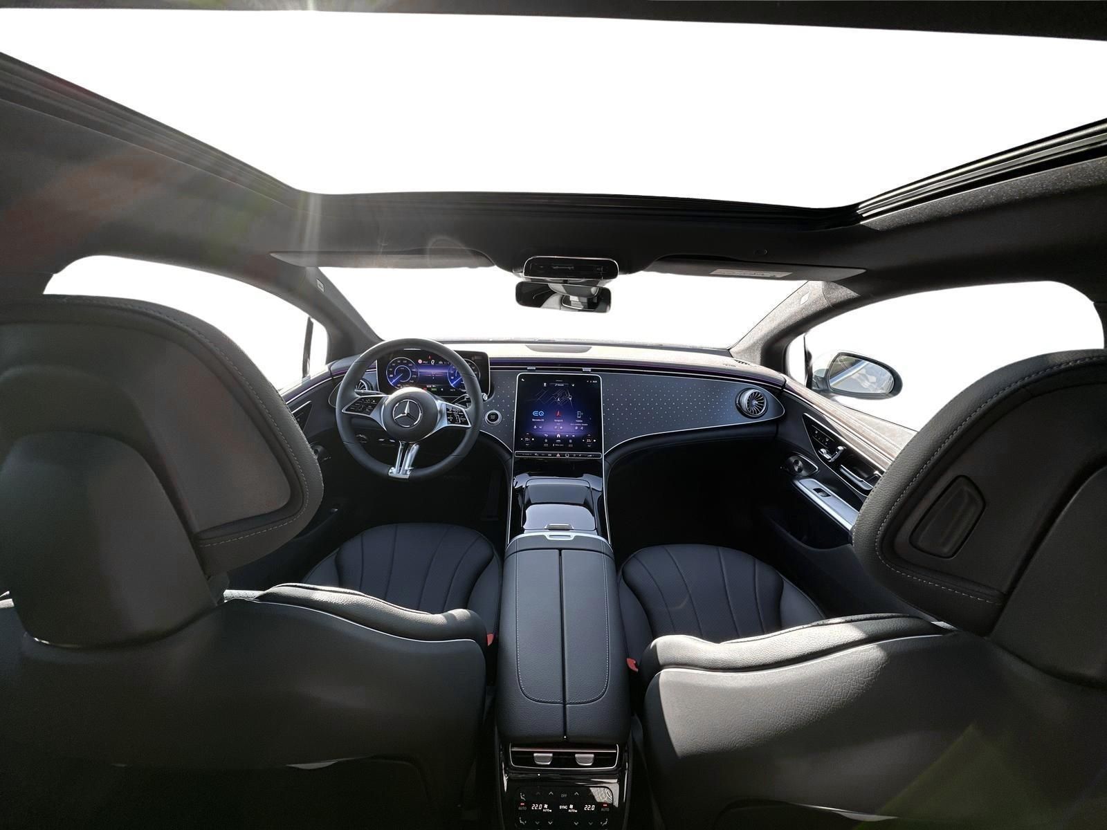 MERCEDES-BENZ EQE