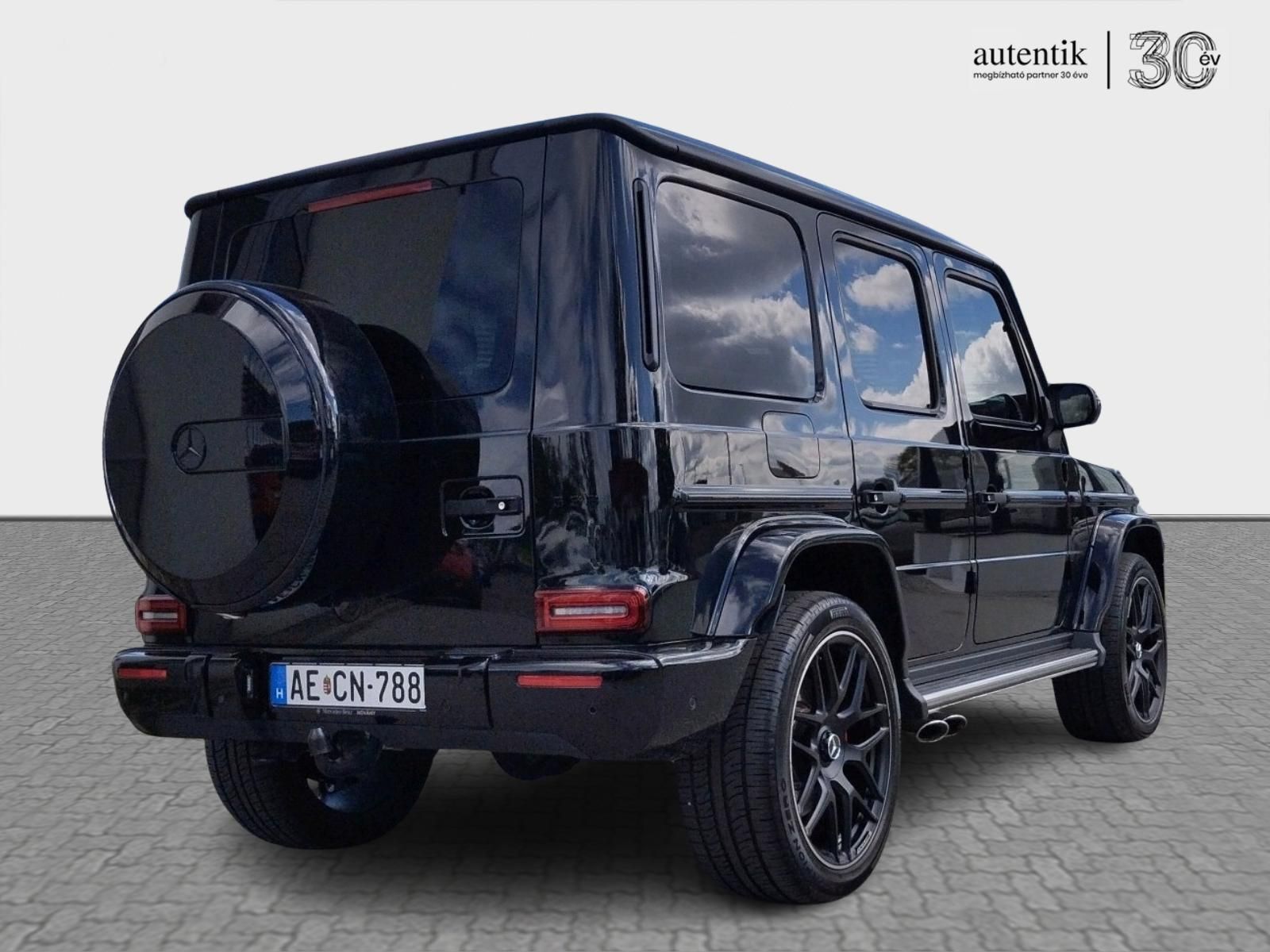 MERCEDES-AMG G 63