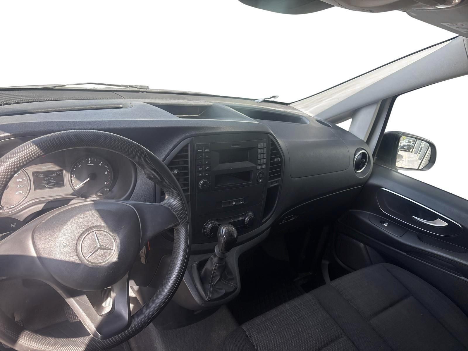 MERCEDES-BENZ VITO