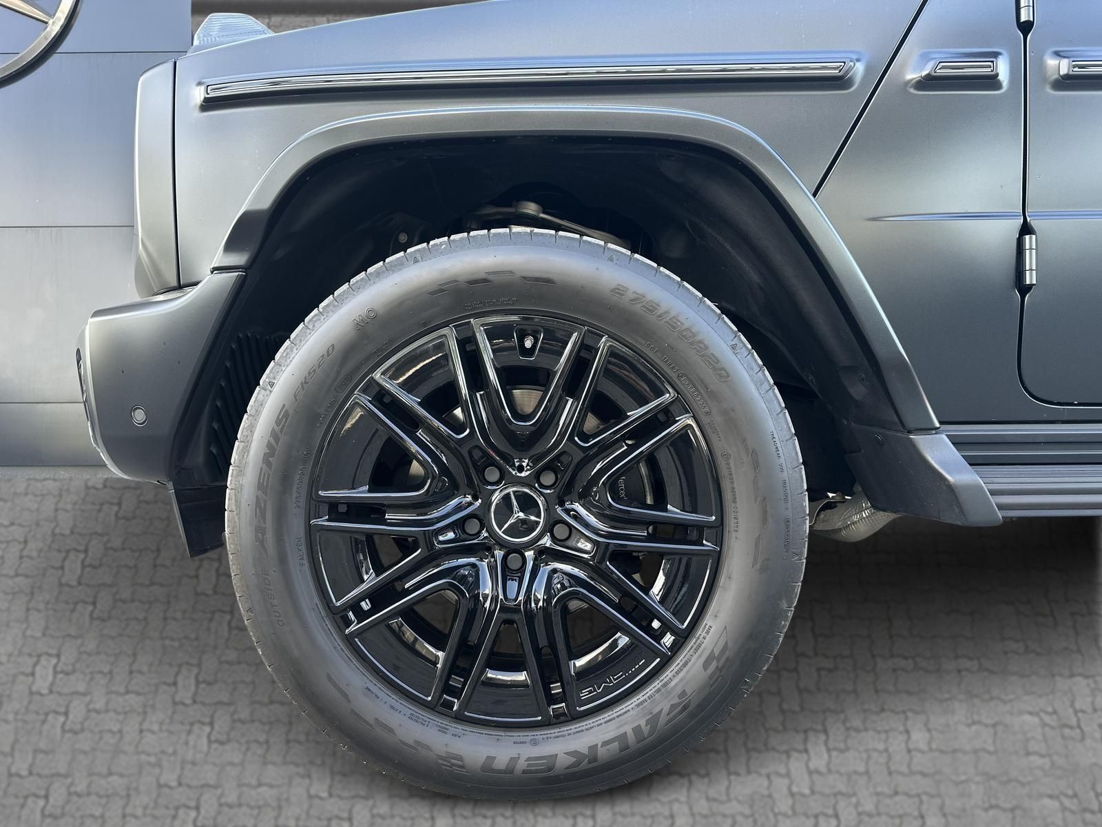 MERCEDES-BENZ G 500