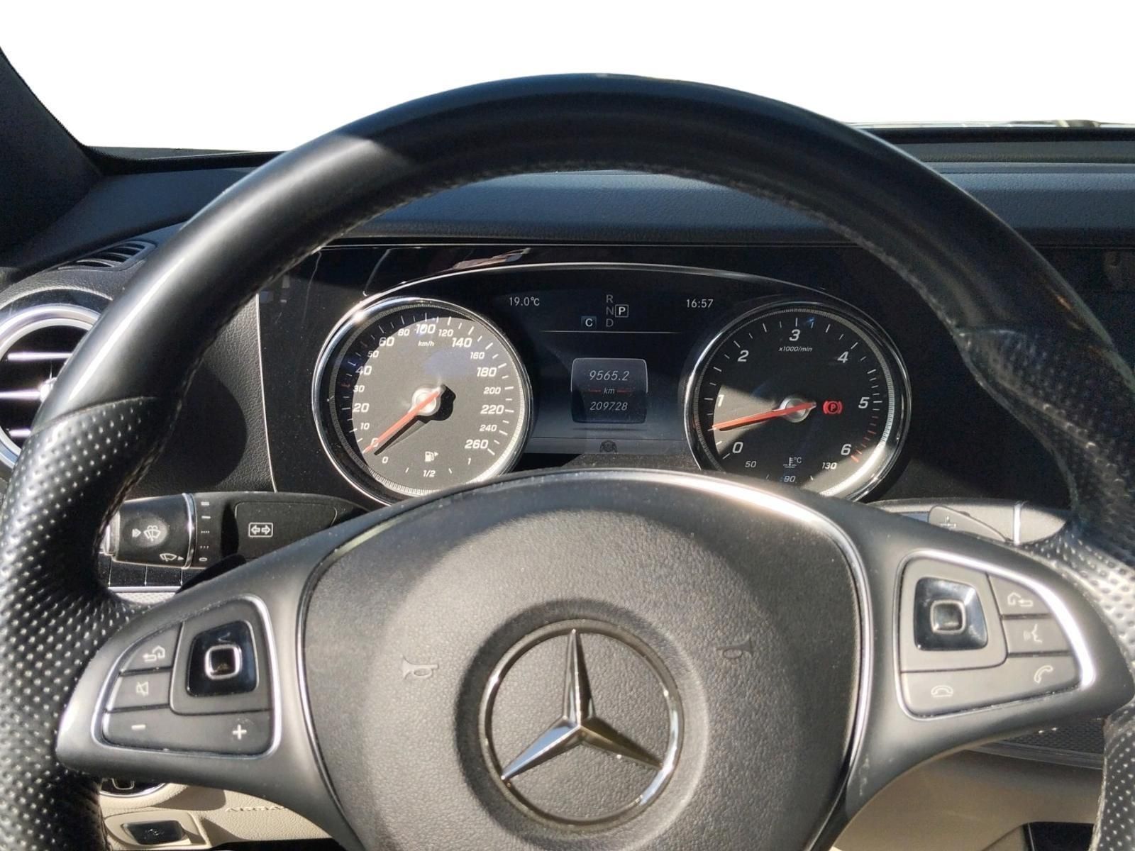 MERCEDES-BENZ E 350
