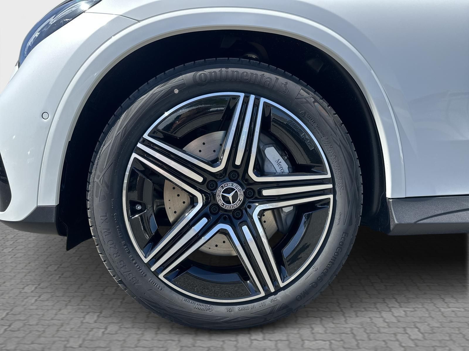 MERCEDES-BENZ GLC 200