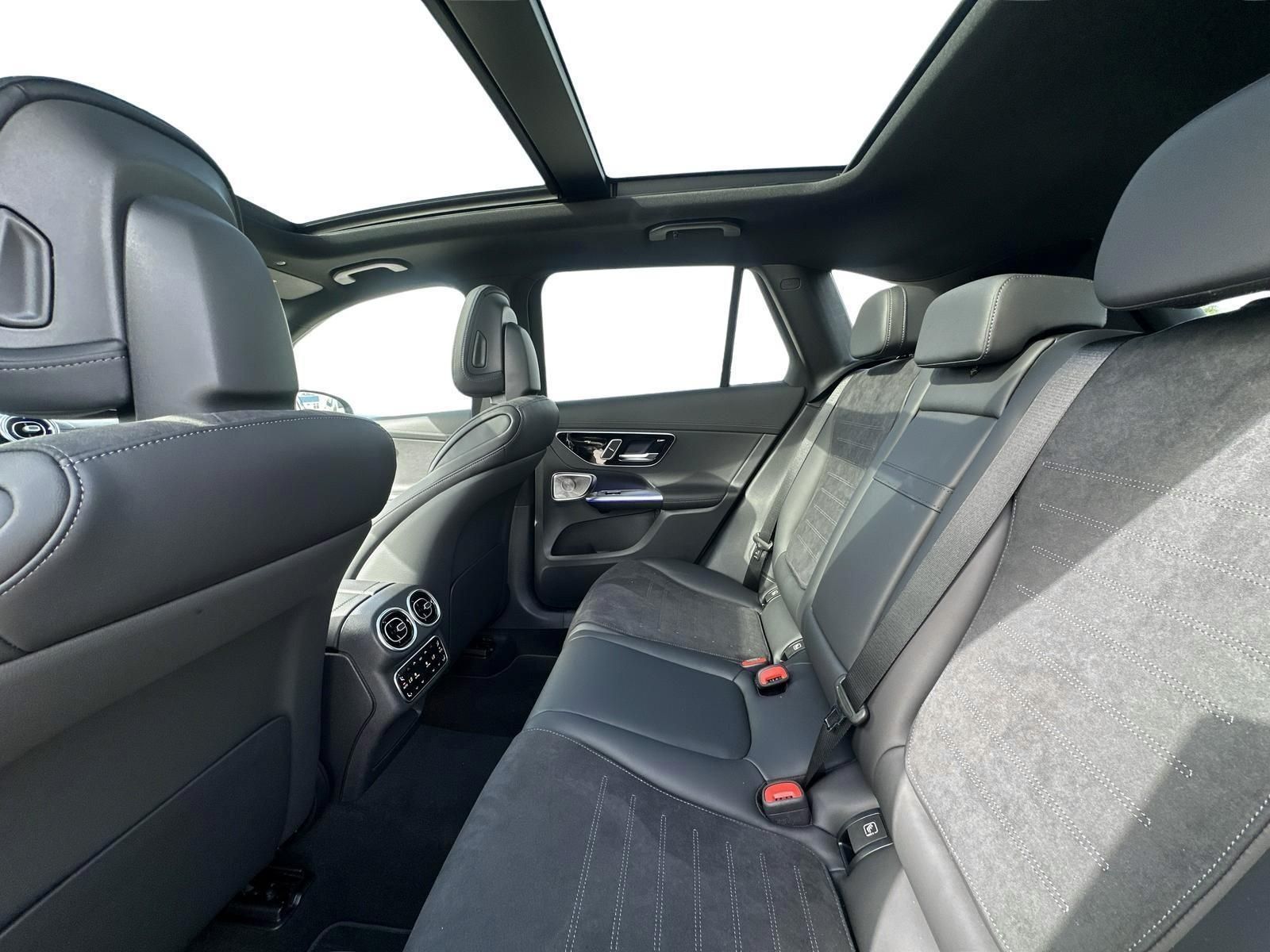 MERCEDES-BENZ GLC 200