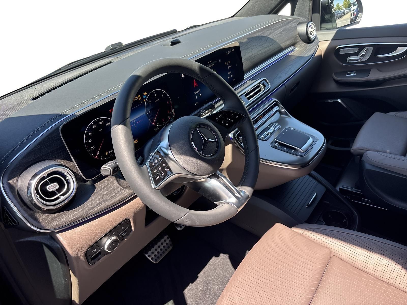 MERCEDES-BENZ V-OSZTÁLY