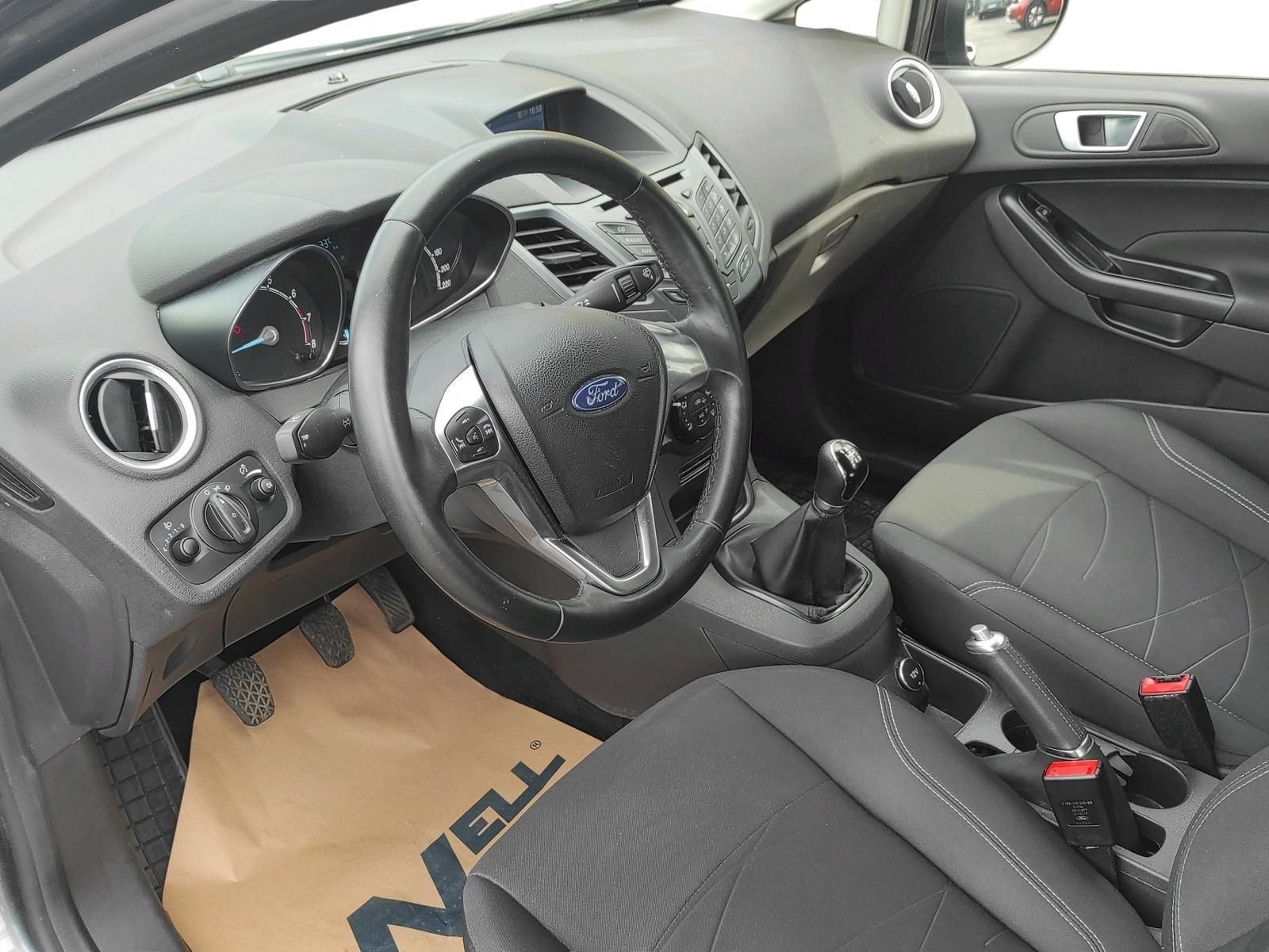 FORD FIESTA