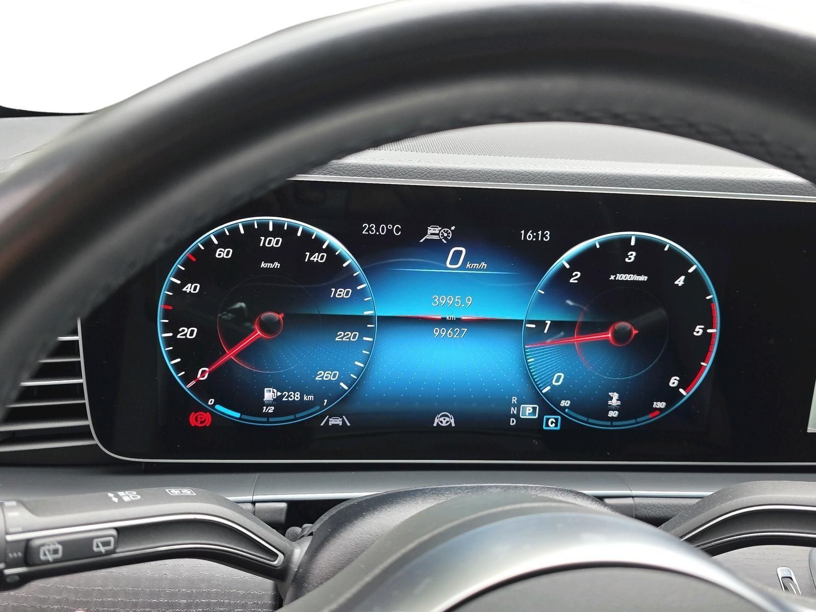 MERCEDES-BENZ GLE 400