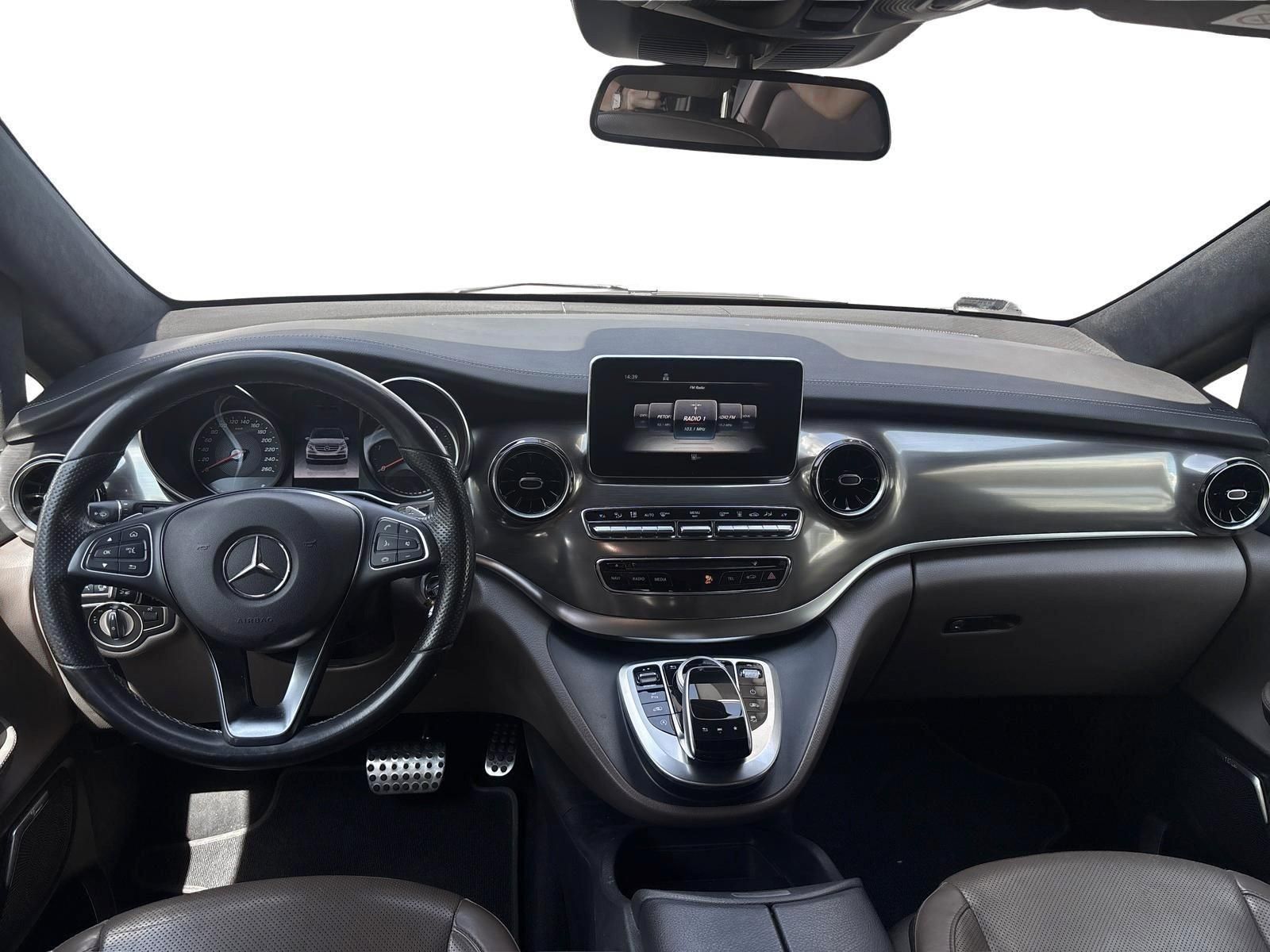 MERCEDES-BENZ V-OSZTÁLY