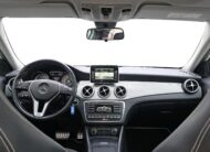 MERCEDES-BENZ GLA 220