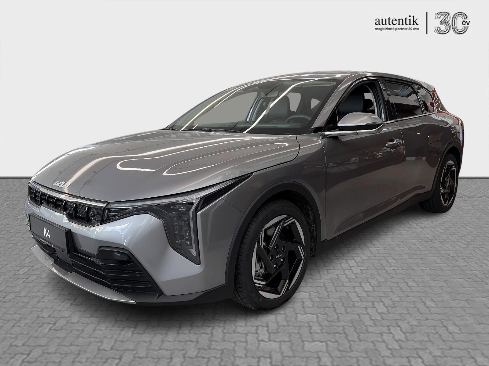 KIA K4