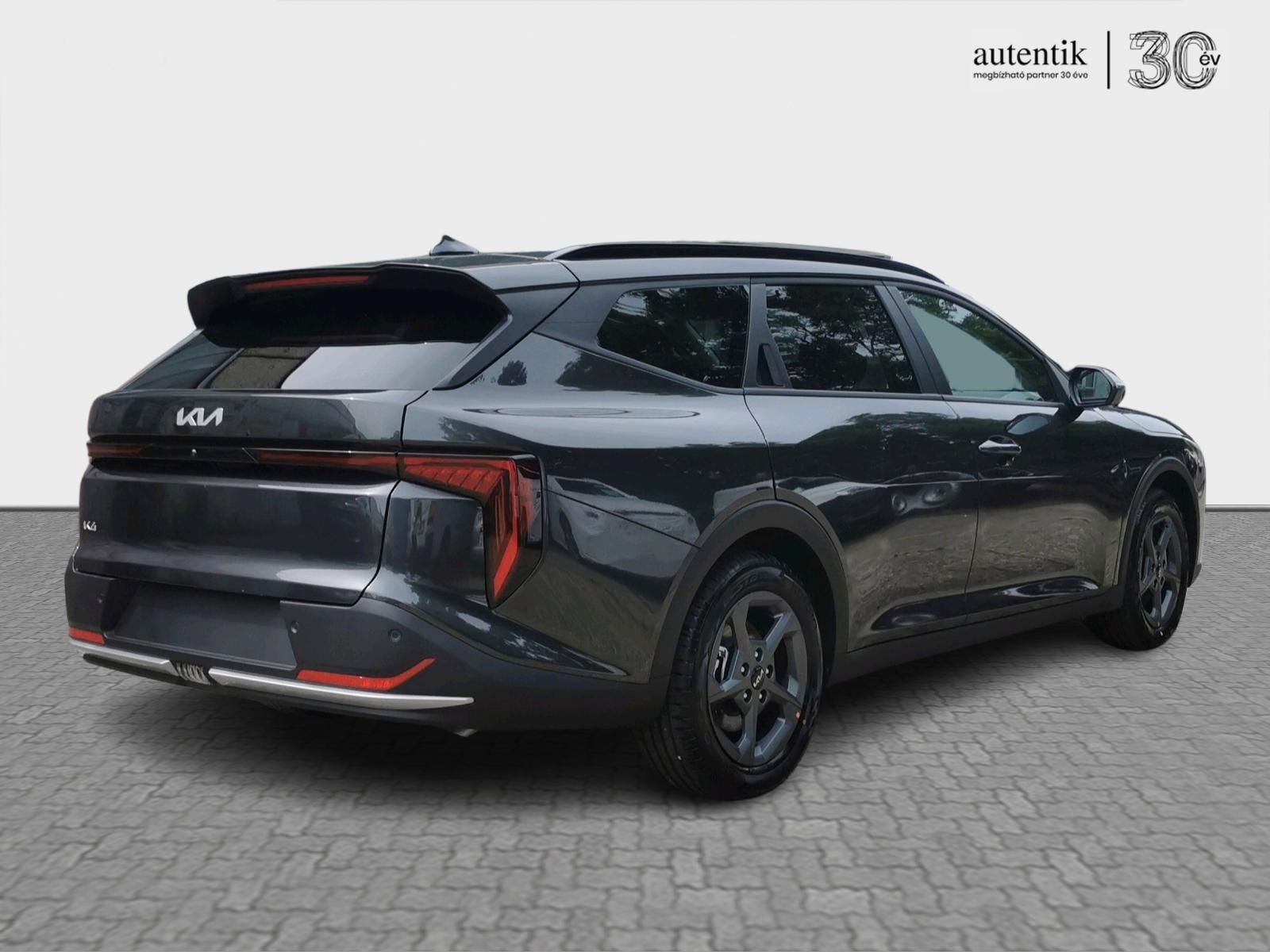 KIA K4