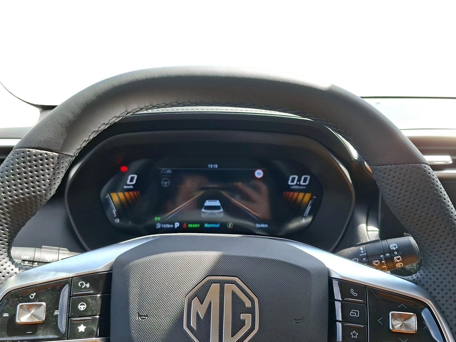 MG ZS