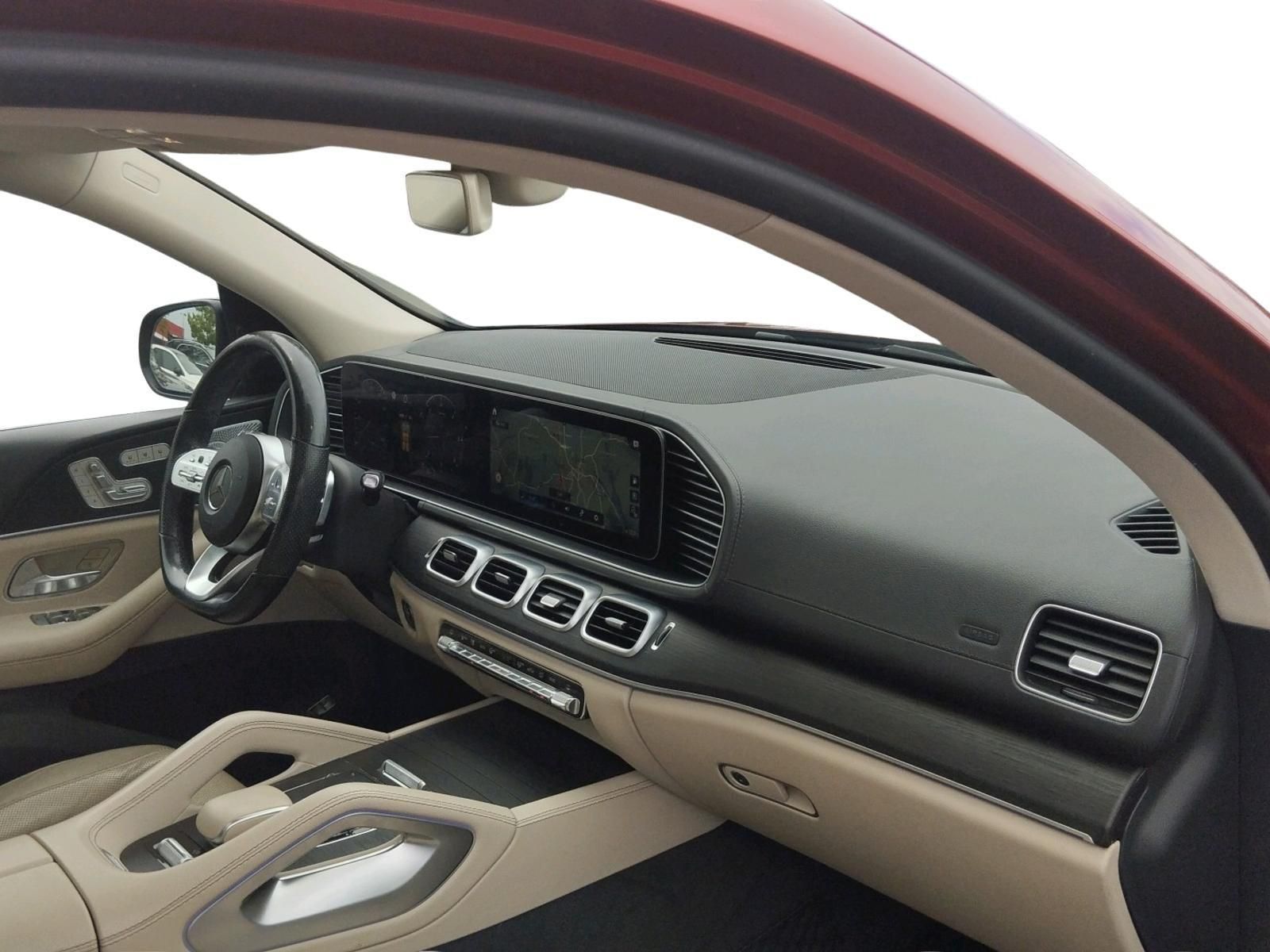MERCEDES-BENZ GLS 400