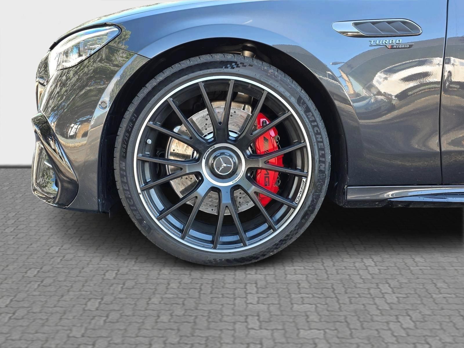 MERCEDES-AMG E 53