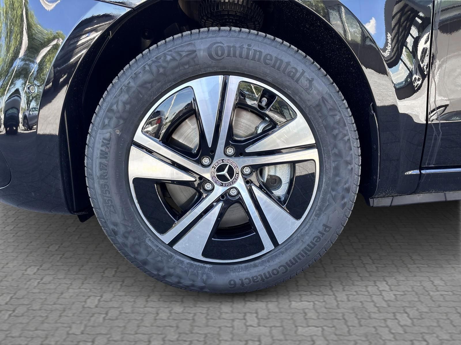MERCEDES-BENZ V-OSZTÁLY