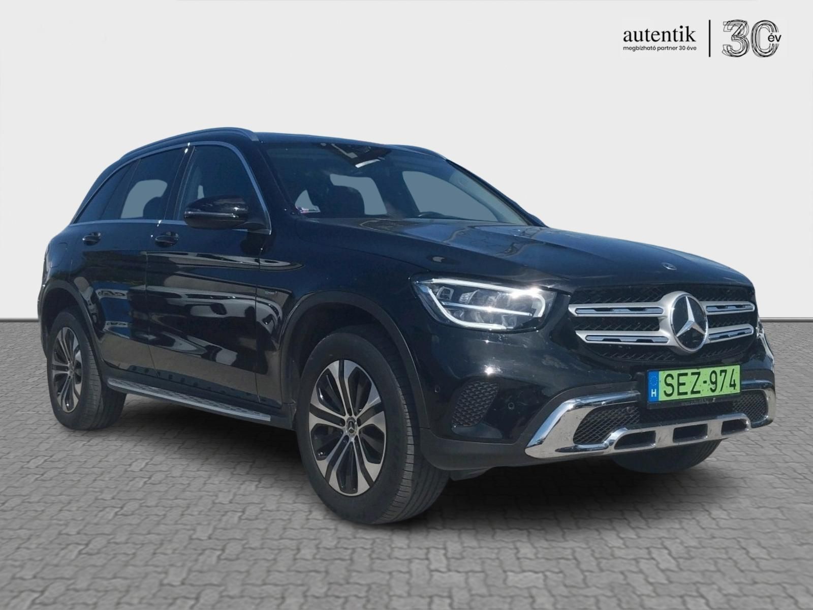 MERCEDES-BENZ GLC 300