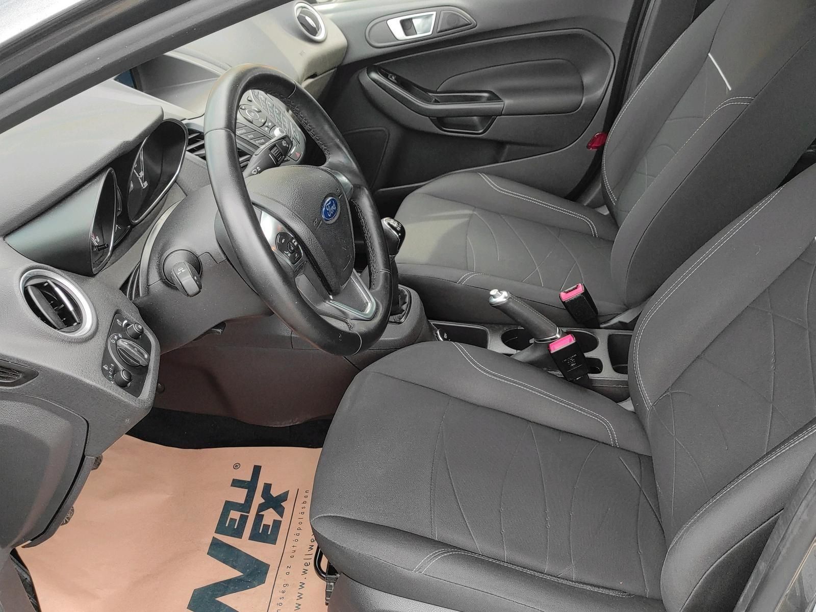FORD FIESTA