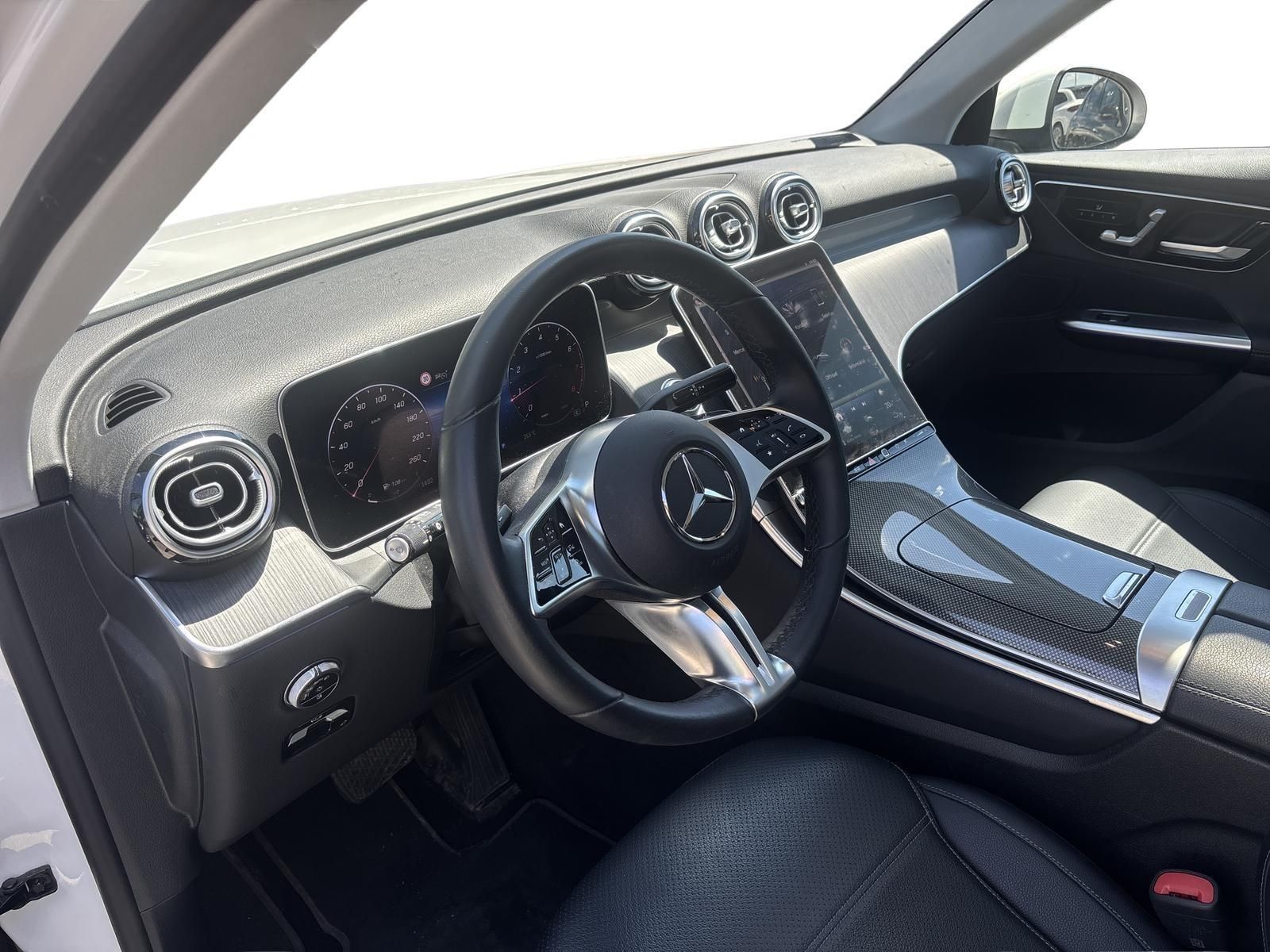 MERCEDES-BENZ GLC 200